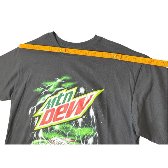Mountain Dew Racing T-Shirt Men’s XL Black Graphic Tee NASCAR Lightning Car NWOT - Picture 5 of 5